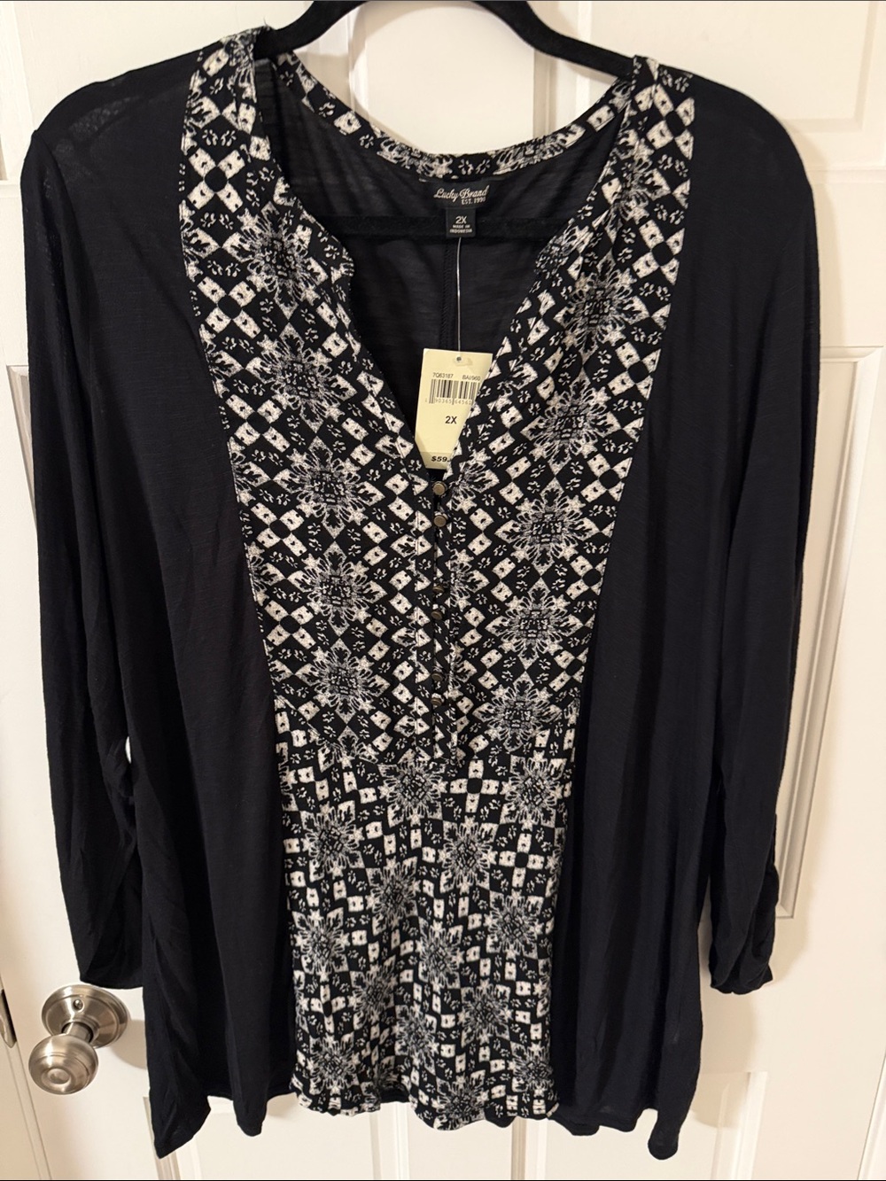 NWT Lucky Brand Black & White Boho Mixed Media Tunic Top Split V-neck Plus 2X